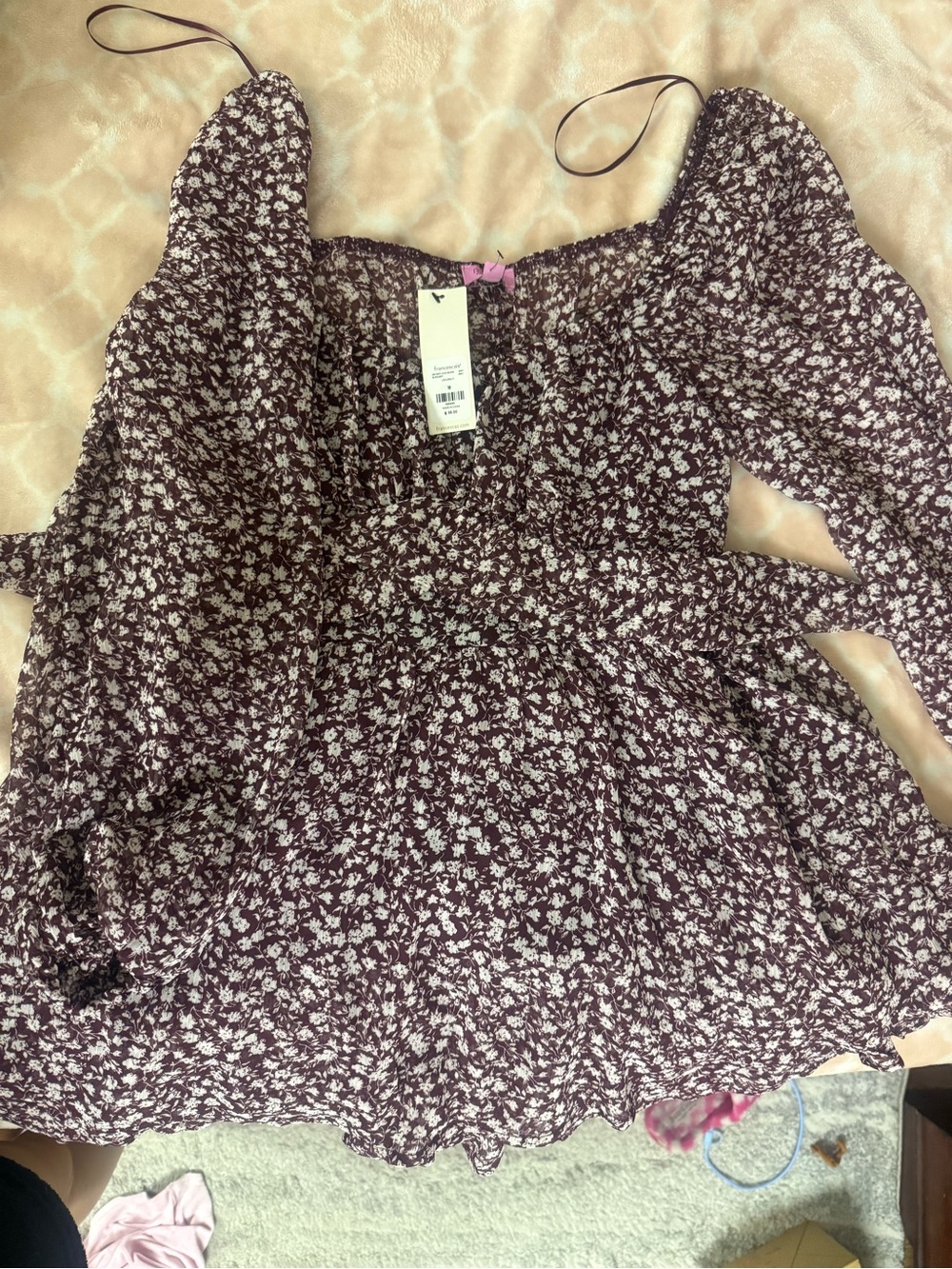 Francesca's Collections Plum Floral Square-Neck Peasant Top